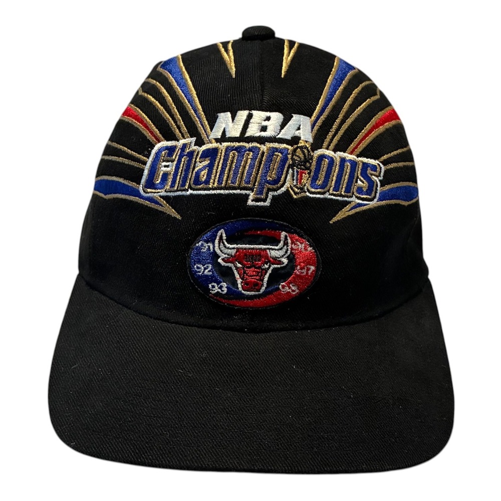Starter Mens Black Chicago Bulls NBA Champions 6-Time Winners Hat OSFA